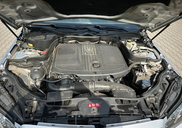 Mercedes-Benz Klasa E cena 59900 przebieg: 282000, rok produkcji 2016 z Wschowa małe 106